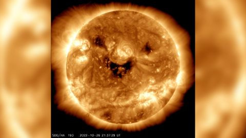 Мем: Солнце глазамu амерuканскіх NASA, Piter piter SPB