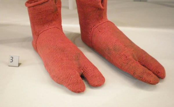 Мем: Египетские шерстяные носки 300-500 гг. н.э., Тьмуша