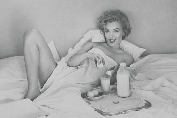 Мем: 1953 год. Завтрак в постель для неповторимой Мэрилин Монро, Леонид Хлыновский