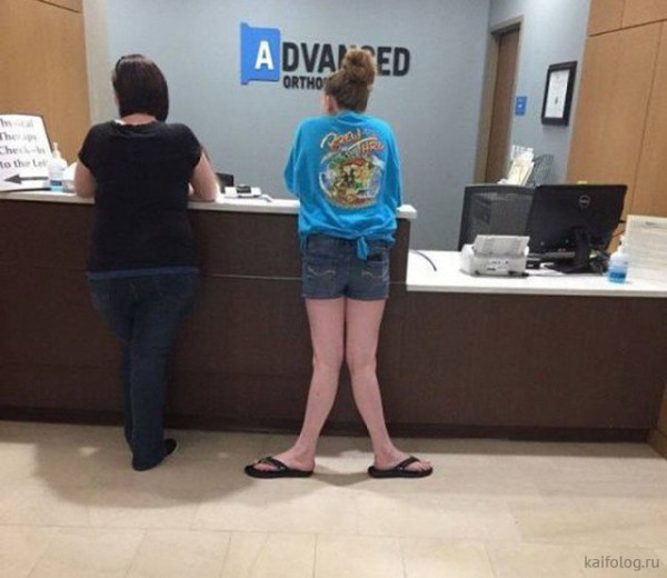 Мем: Ножки ИКСиком, Брюттон Мем: Ножки ИКСиком, Брюттон