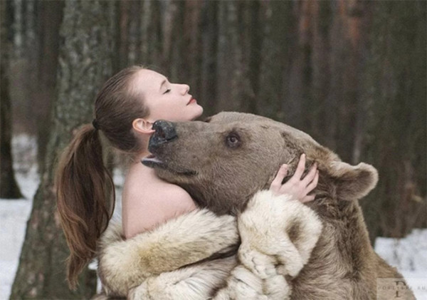 Мем: Всероссийский день объятий