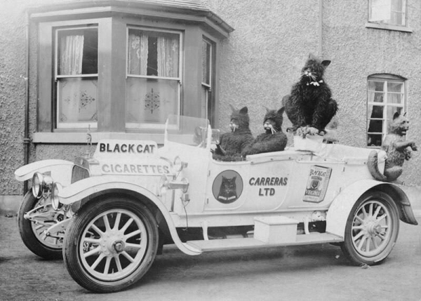 Мем: Реклама сигарет, 1915 год, Леонид Хлыновский Мем: Реклама сигарет, 1915 год, Леонид Хлыновский