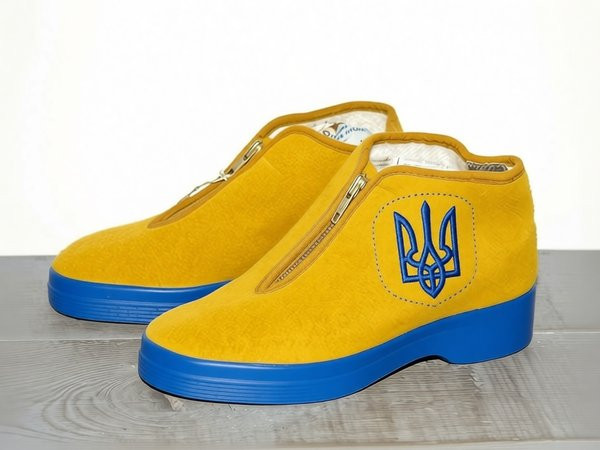 Мем: Внучёк, а чё все носятся с этими ботами?, Ahmeday